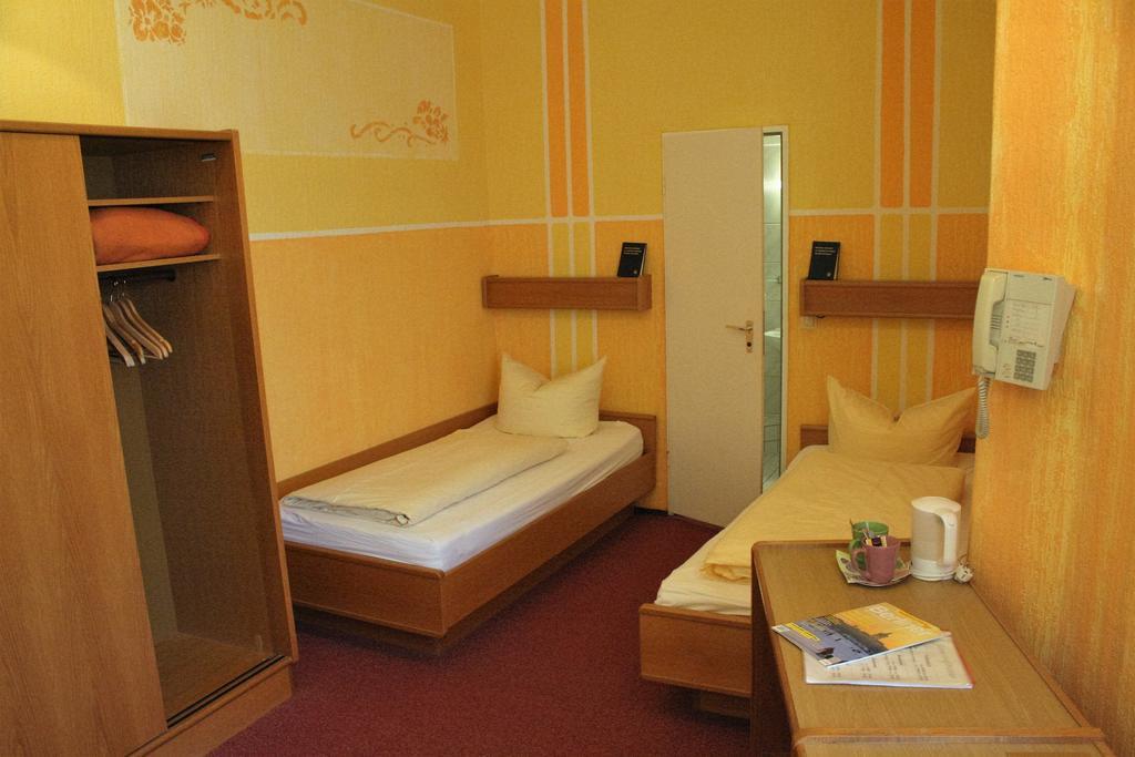 Hotel Graf Puckler Берлин Экстерьер фото